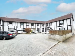 Photo 2- click for photo gallery